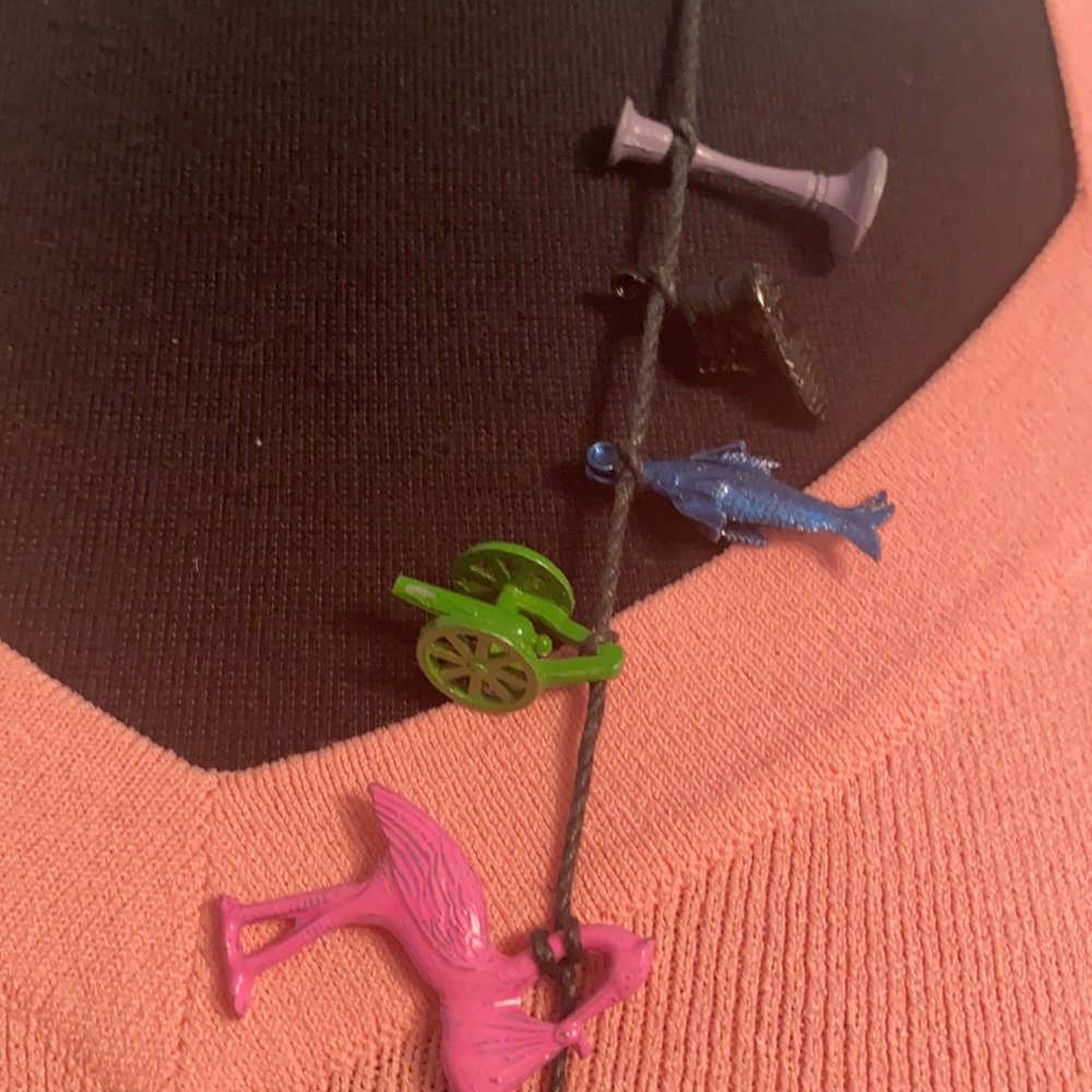 Vintage necklace- very quirky, colorful& unusual - Picture 4 of 7